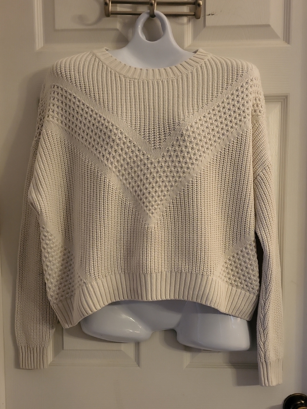 Women's Cream Knit Pullover Sweater - Casual Crewneck